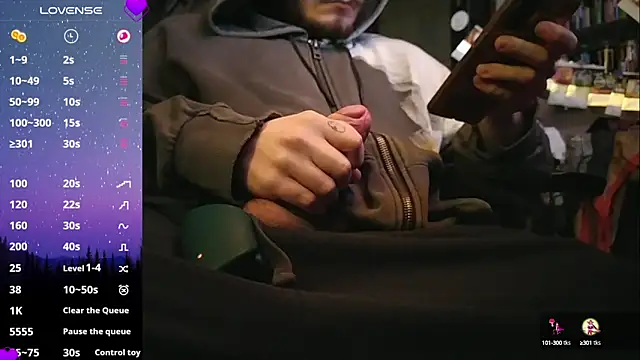 Purple Flamingo online show from February 5, 2025, 5:53 pm