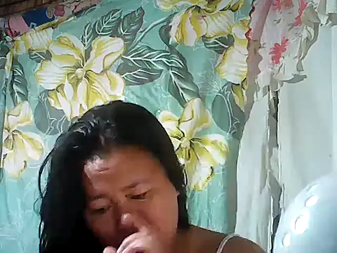 Sexyhorney4u online show from November 17, 2025, 8:14 pm