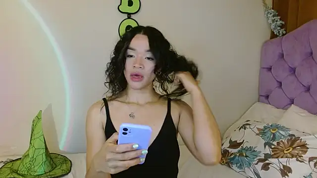 Snapshot of kiarablue chatting on October 18, 2025, 1:41 am kiarablue online show from October 18, 2025, 1:41 am