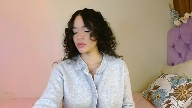 Snapshot of kiarablue chatting on June 3, 2026, 2:03 am kiarablue online show from June 3, 2026, 2:03 am