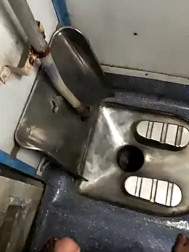 Snapshot of Gopal1243 chatting on December 10, 2024, 11:40 pm Gopal1243 online show from December 10, 2024, 11:40 pm