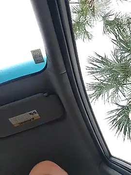 Snapshot of DigiSpankz chatting on September 9, 2025, 9:25 pm DigiSpankz online show from September 9, 2025, 9:25 pm