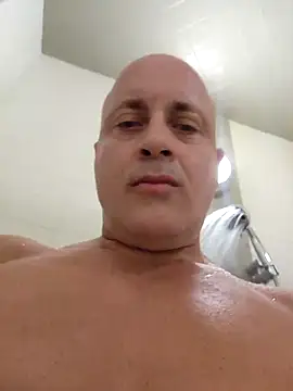 Snapshot of DigiSpankz chatting on September 18, 2025, 10:34 pm DigiSpankz online show from September 18, 2025, 10:34 pm