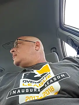 Snapshot of DigiSpankz chatting on October 25, 2025, 2:56 pm DigiSpankz online show from October 25, 2025, 2:56 pm