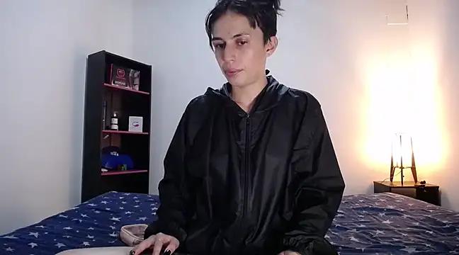 Snapshot of Cocain_Atenea chatting on March 15, 2025, 9:05 pm Cocain Atenea online show from March 15, 2025, 9:05 pm