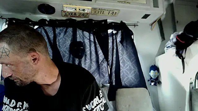 Snapshot of goodick4u28 chatting on May 24, 2026, 1:27 pm goodick4u28 online show from May 24, 2026, 1:27 pm