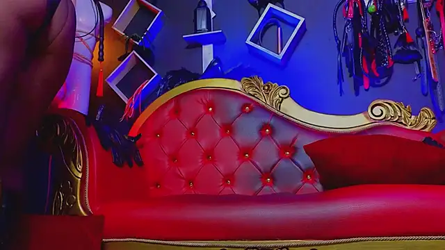 Snapshot of PerlaDivaio chatting on December 17, 2024, 1:27 pm PerlaDivaio online show from December 17, 2024, 1:27 pm