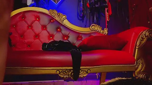 Snapshot of PerlaDivaio chatting on January 11, 2025, 1:01 pm PerlaDivaio online show from January 11, 2025, 1:01 pm