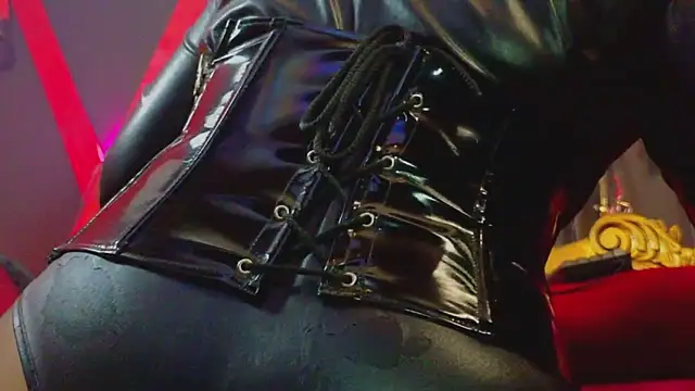 Snapshot of PerlaDivaio chatting on October 6, 2025, 1:52 pm PerlaDivaio online show from October 6, 2025, 1:52 pm