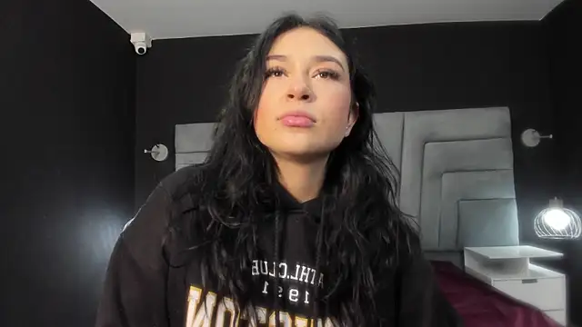 Snapshot of dayra_angels chatting on March 13, 2025, 11:05 pm dayra angels online show from March 13, 2025, 11:05 pm