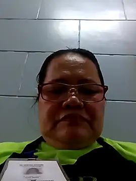 Chubbysweetmom online show from September 13, 2025, 2:11 am