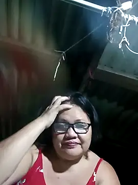 Chubbysweetmom online show from June 17, 2026, 12:07 pm