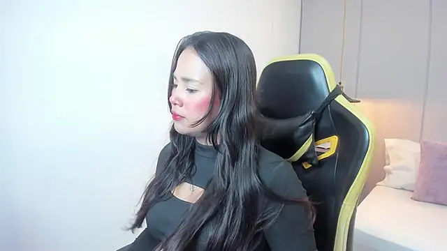 isabella florez online show from April 24, 2026, 2:14 am