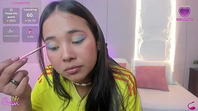 isabella florez online show from June 24, 2026, 2:21 am