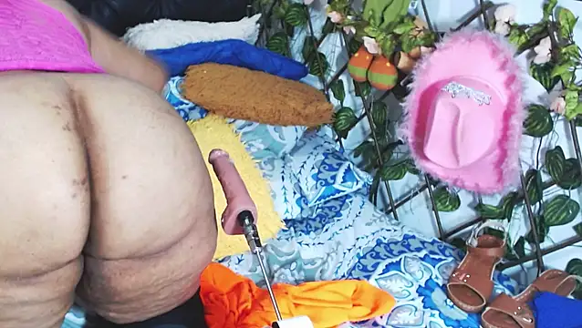 mature beautiful online show from February 7, 2026, 10:02 pm