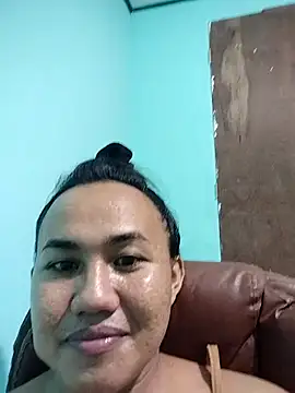 sexyts69xx online show from November 17, 2025, 3:29 pm