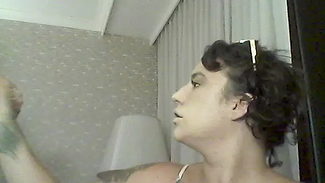 winnie woo online show from July 8, 2026, 11:53 pm