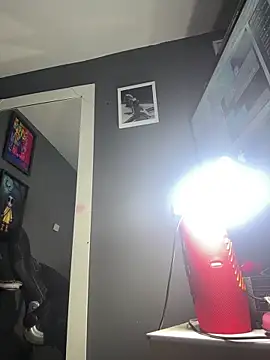 blackdrey18 online show from February 28, 2025, 3:15 pm