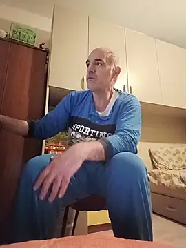 Snapshot of Setesesso7 chatting on October 8, 2025, 6:05 pm Setesesso7 online show from October 8, 2025, 6:05 pm