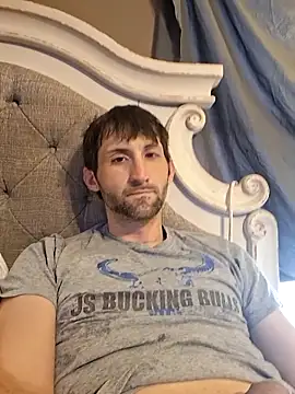 Snapshot of lewis7869 chatting on April 10, 2026, 5:06 pm lewis7869 online show from April 10, 2026, 5:06 pm