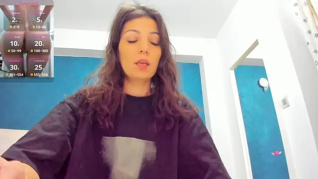 Anna Lewis online show from February 14, 2025, 7:38 am