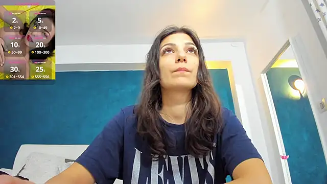 Anna Lewis online show from February 27, 2025, 6:42 pm