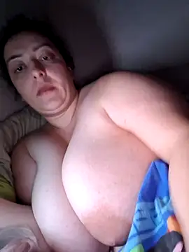 mihaelaa online show from September 13, 2025, 4:23 am