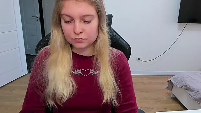 Snapshot of stacy_miracle chatting on February 20, 2025, 12:47 pm stacy miracle online show from February 20, 2025, 12:47 pm