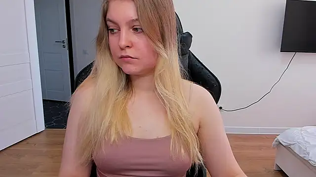 Snapshot of stacy_miracle chatting on March 17, 2025, 10:38 am stacy miracle online show from March 17, 2025, 10:38 am