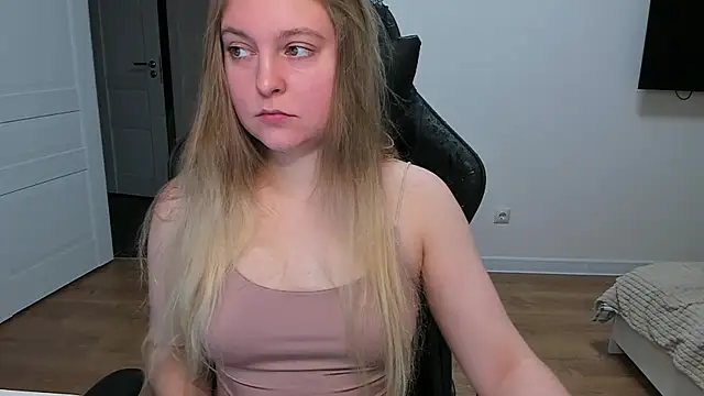 Snapshot of stacy_miracle chatting on November 20, 2025, 1:55 pm stacy miracle online show from November 20, 2025, 1:55 pm