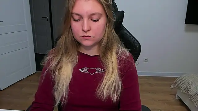 Snapshot of stacy_miracle chatting on November 26, 2025, 3:35 pm stacy miracle online show from November 26, 2025, 3:35 pm