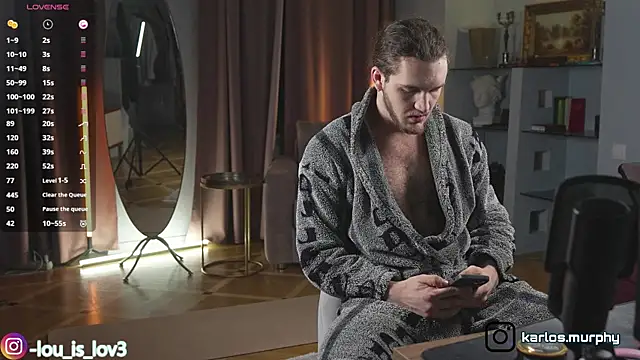 Snapshot of Louis_Karlos chatting on November 20, 2025, 3:50 am Louis Karlos online show from November 20, 2025, 3:50 am