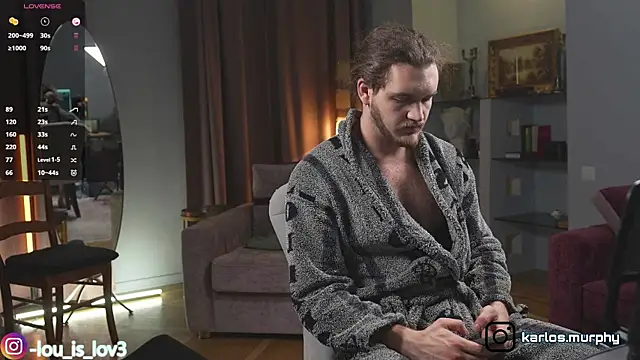 Snapshot of Louis_Karlos chatting on November 25, 2025, 4:45 am Louis Karlos online show from November 25, 2025, 4:45 am