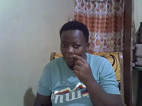 Snapshot of Ebonyceline chatting on October 7, 2025, 10:45 am Ebonyceline online show from October 7, 2025, 10:45 am