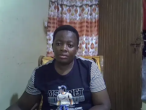 Snapshot of Ebonyceline chatting on October 15, 2025, 7:14 pm Ebonyceline online show from October 15, 2025, 7:14 pm