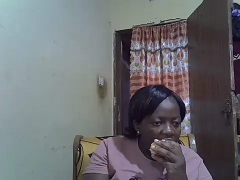 Snapshot of Ebonyceline chatting on November 21, 2025, 6:50 pm Ebonyceline online show from November 21, 2025, 6:50 pm