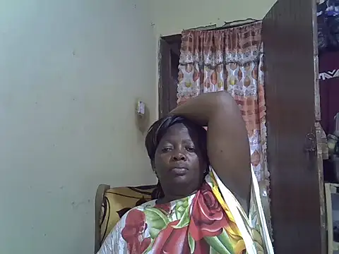 Snapshot of Ebonyceline chatting on November 22, 2025, 8:35 am Ebonyceline online show from November 22, 2025, 8:35 am