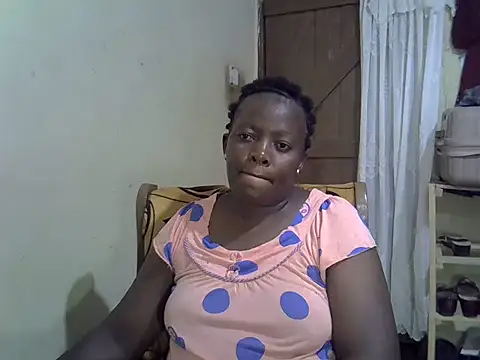 Snapshot of Ebonyceline chatting on December 18, 2025, 8:48 pm Ebonyceline online show from December 18, 2025, 8:48 pm