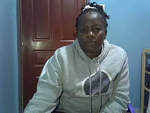 Snapshot of Ebonyceline chatting on April 4, 2026, 5:54 pm Ebonyceline online show from April 4, 2026, 5:54 pm