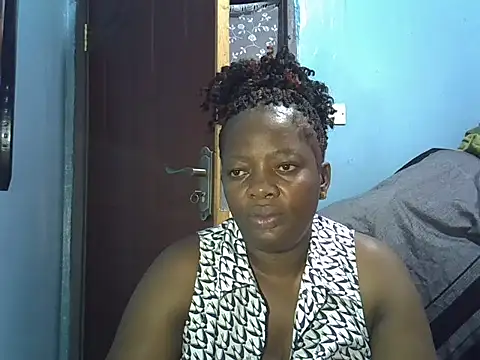 Snapshot of Ebonyceline chatting on April 10, 2026, 6:51 am Ebonyceline online show from April 10, 2026, 6:51 am