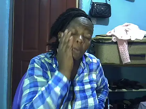 Snapshot of Ebonyceline chatting on May 6, 2026, 1:03 am Ebonyceline online show from May 6, 2026, 1:03 am