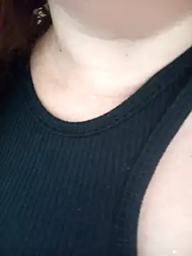 CASADASIGILO2 online show from March 6, 2025, 5:14 am