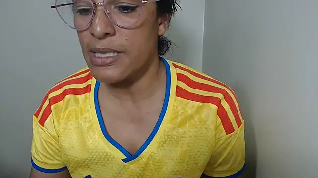kateleyagrey online show from July 3, 2026, 8:26 pm