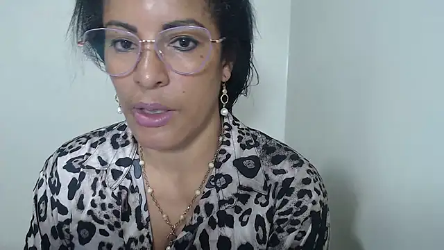 kateleyagrey online show from July 11, 2026, 7:27 pm