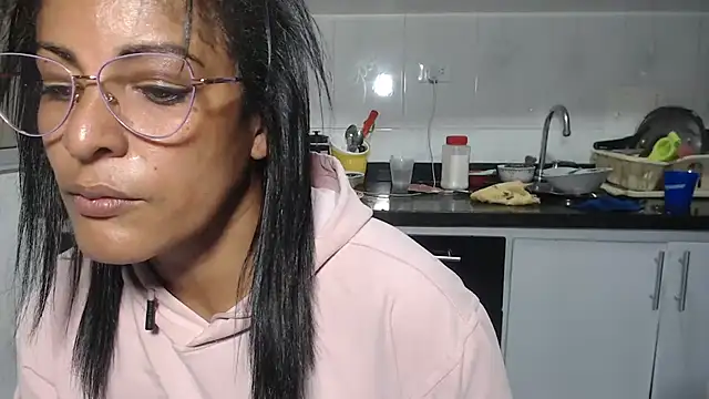 kateleyagrey online show from July 17, 2026, 9:08 pm