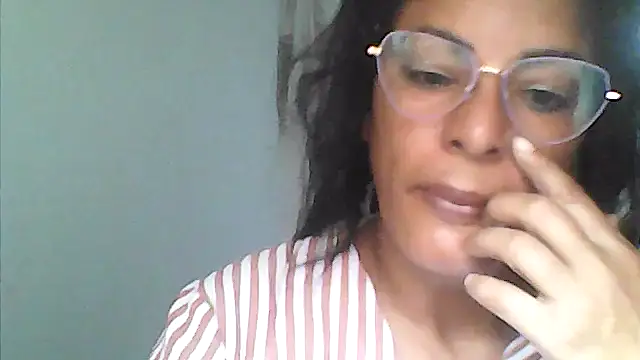 kateleyagrey online show from July 19, 2026, 2:10 pm