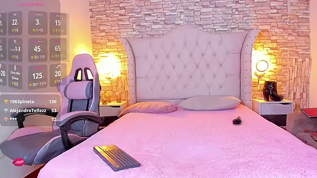 Lucia-sex online show from March 4, 2025, 8:05 pm