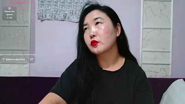 Snapshot of Bet_Lu chatting on December 18, 2025, 9:26 am Bet Lu online show from December 18, 2025, 9:26 am