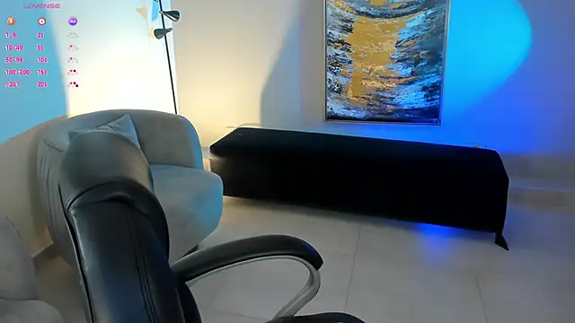 Snapshot of RoseFerrera chatting on February 16, 2025, 12:08 am RoseFerrera online show from February 16, 2025, 12:08 am