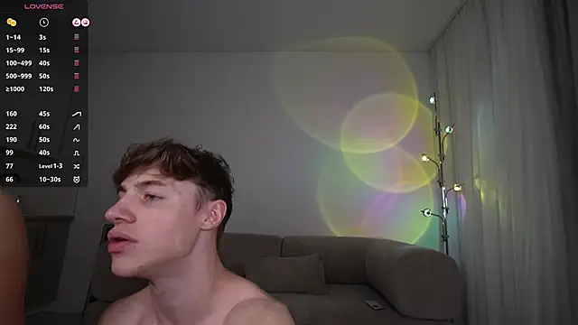 Evan  White  online show from February 15, 2026, 6:04 pm